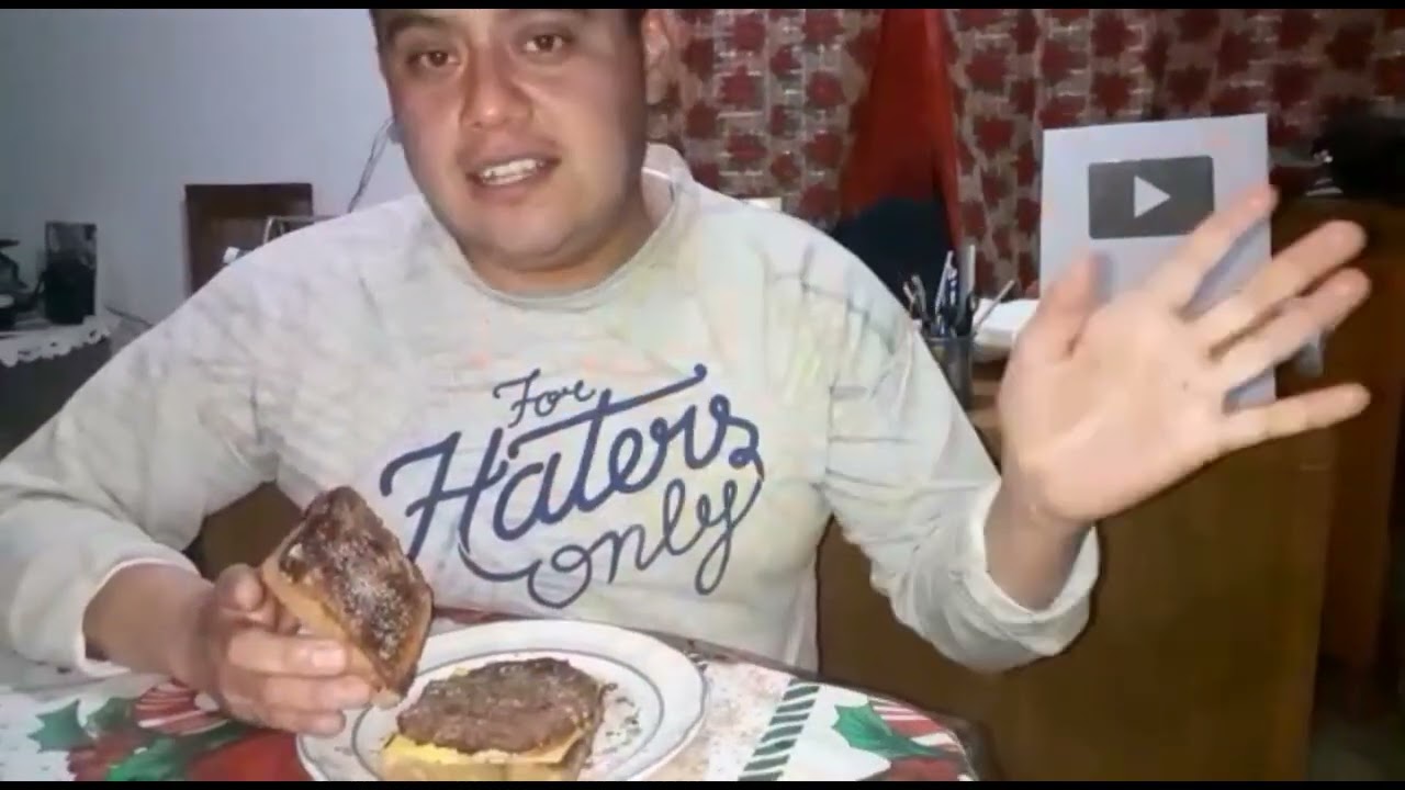 La mejor hamburguesa con mole! 😋