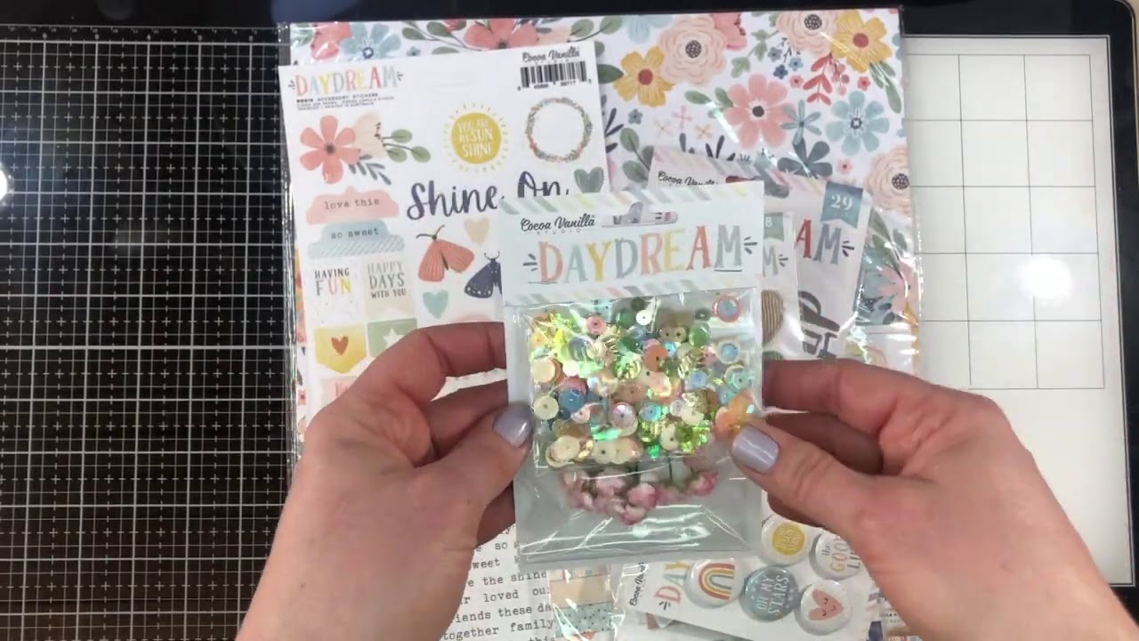Unboxing Kitaholics Kits September 2020