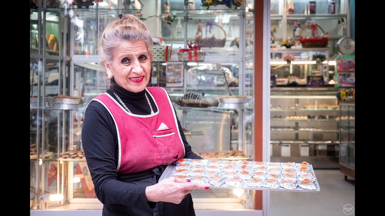 Κυψέλη: 4 αγαπημένα cult ζαχαροπλαστεία || Eat Like A Local