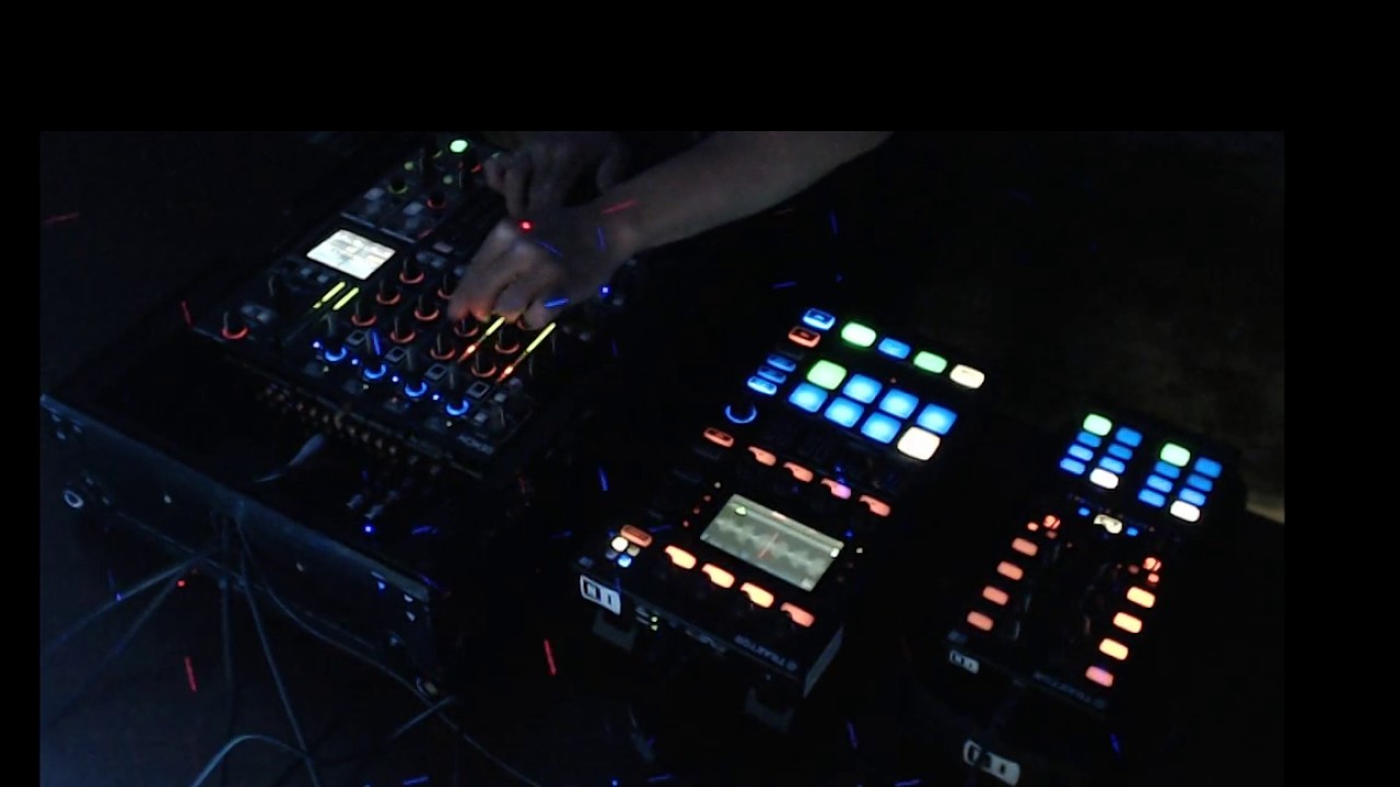 #2 Tech House Mix with Traktor Kontrol D2, x1 mk2 & Denon dn x1700