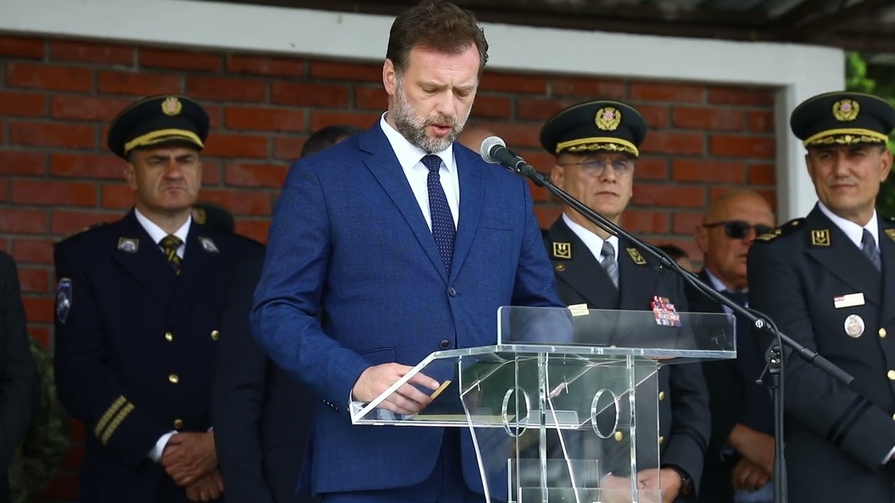 Svečano postrojavanje 2. mehanizirane bojne Gromovi i dodjela zelenih beretki novim pripadnicima