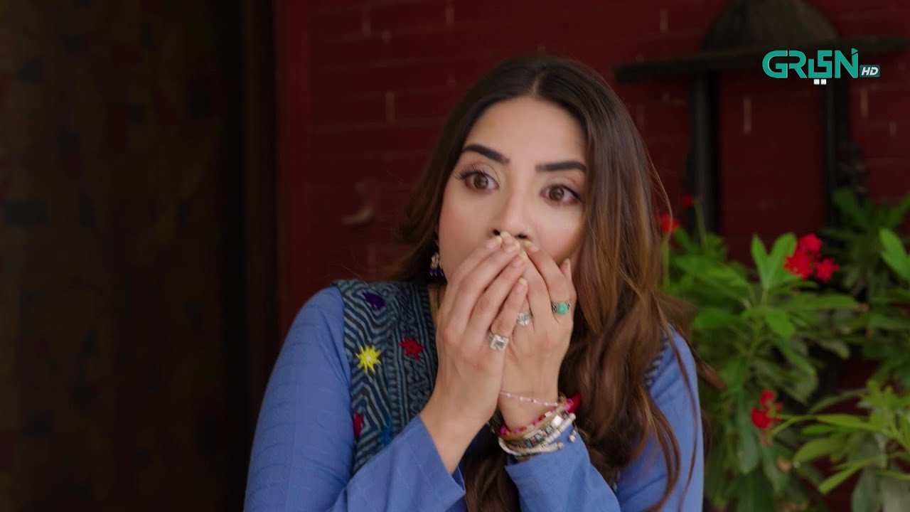 Larki Ka Ghussa Uski Gari Par Nikal Diya #faaslay #sabooraly #aliansari #shortvideos #greentvdramas