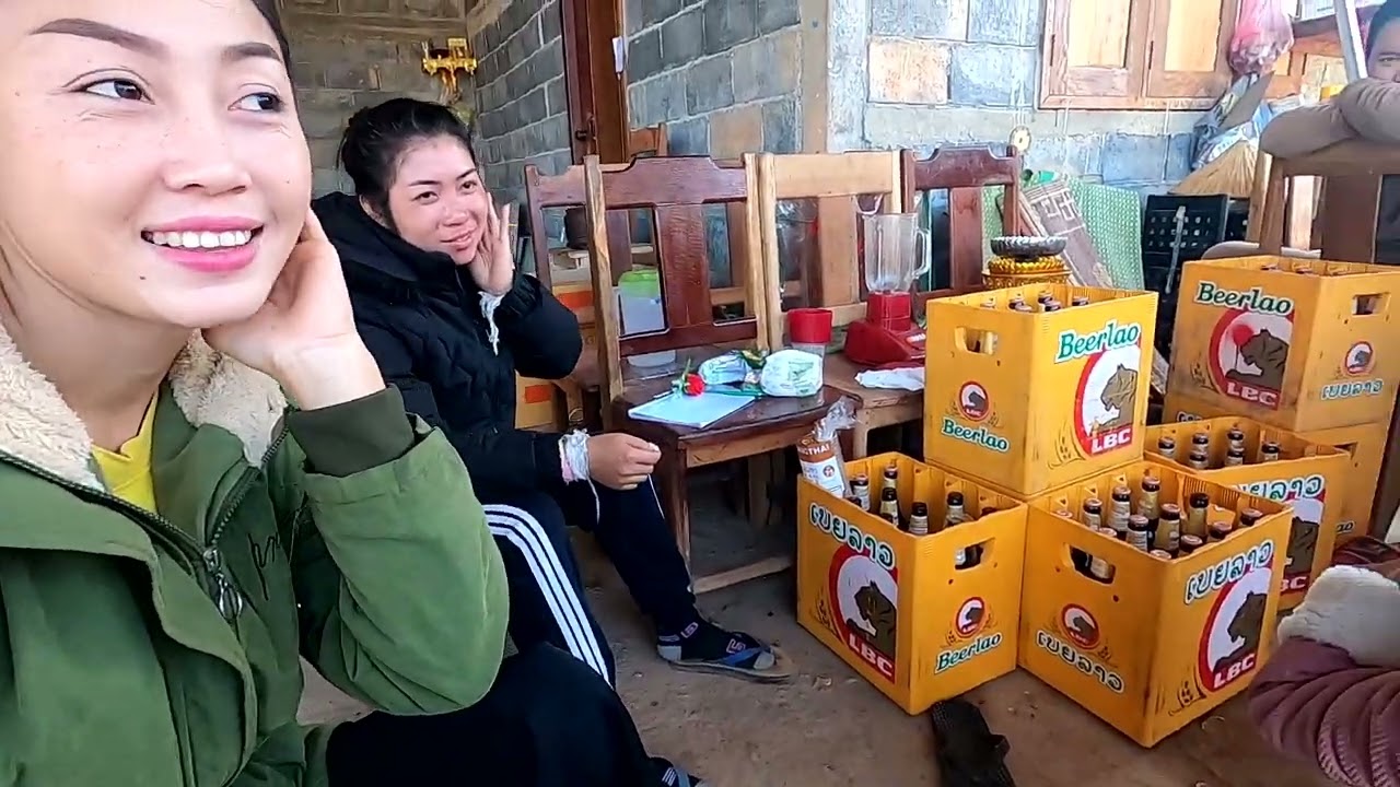 เขยลาวกินอบงัวกับพี่น้องเมียหลายคนที่ประเทศลาว