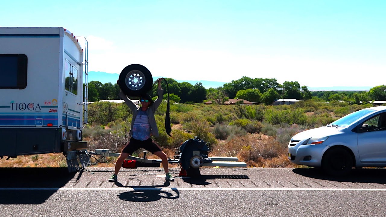 Subtle Joys of Full Time RV Living: THE INTERSTATE TIRE BLOWOUT