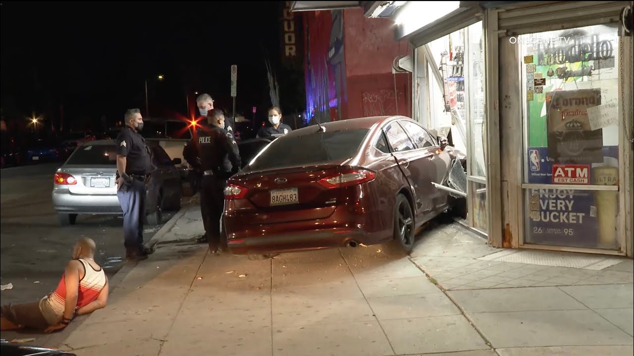 Pursuit Suspect Crashes Into Liquor Store | Los Angeles