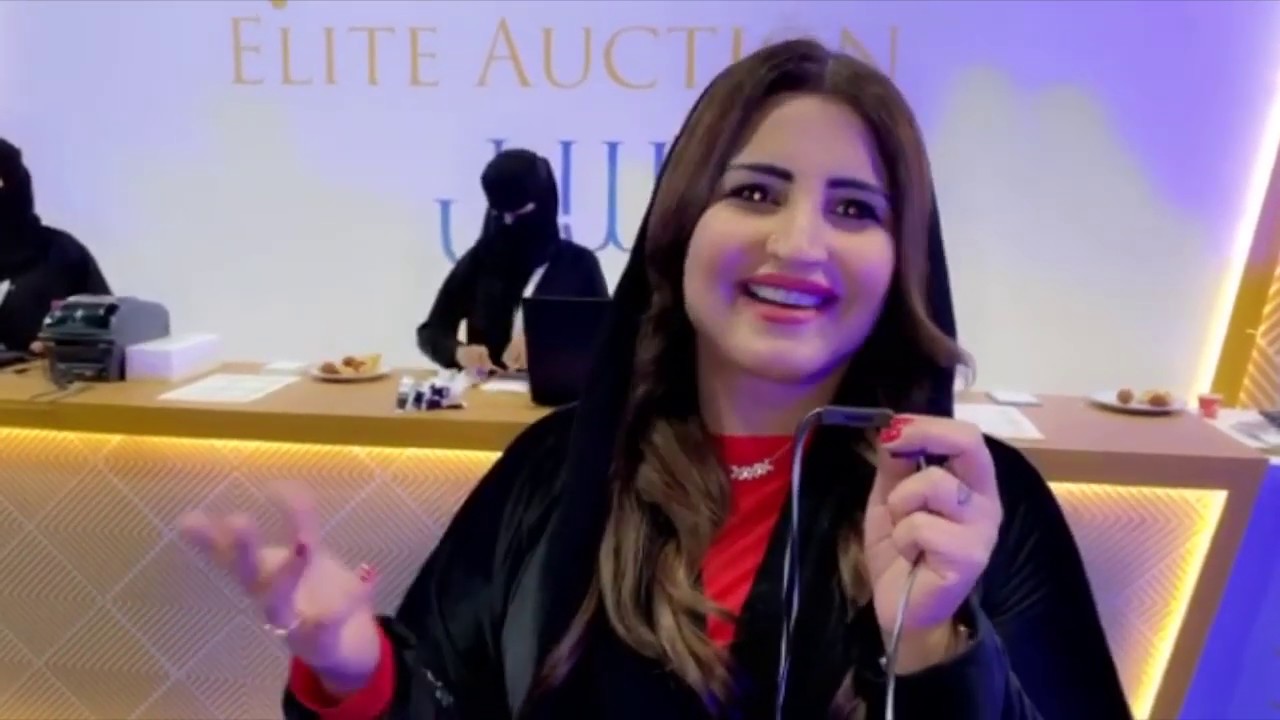 سمر المقرن في مزاد النخبة للإبل