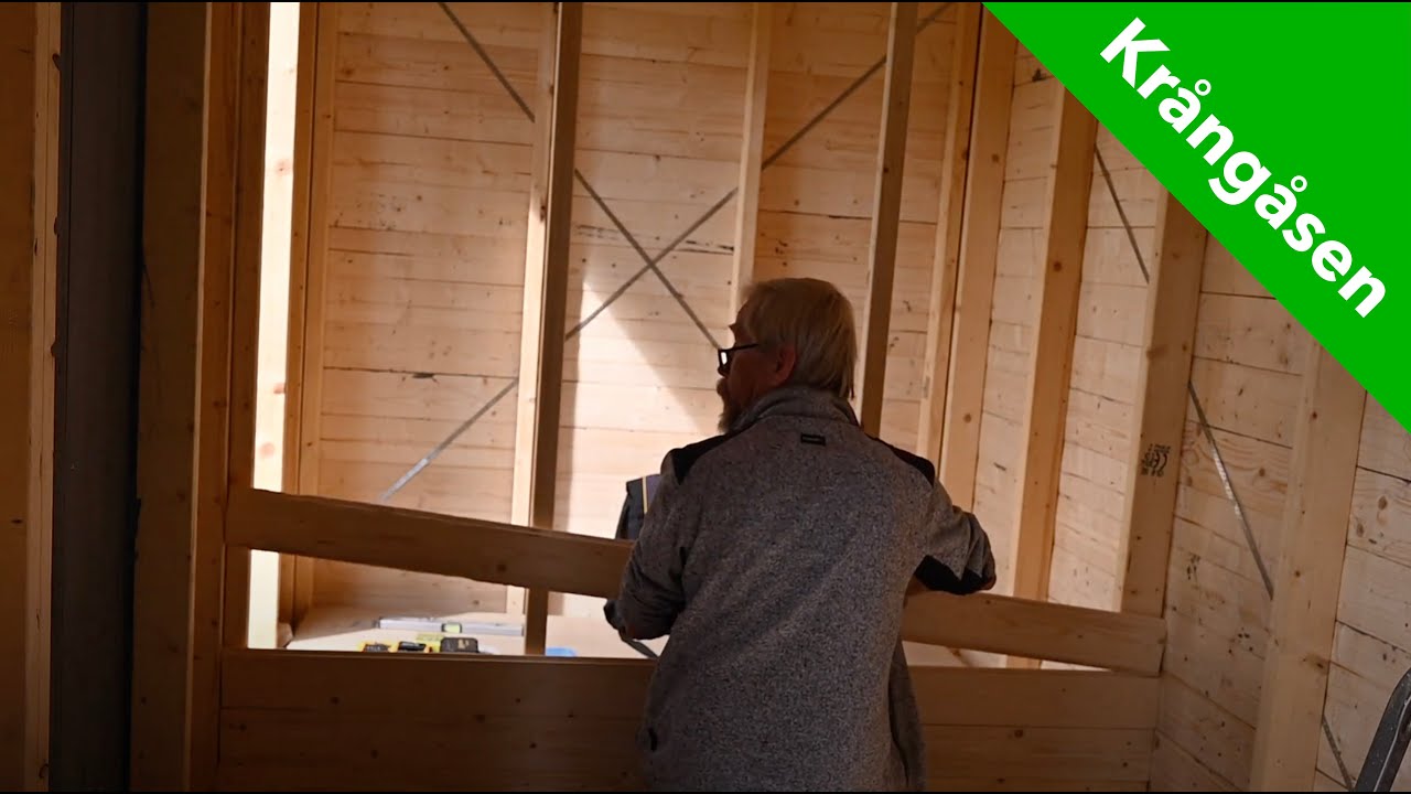Krångåsen #30 - Bodens färdigställande och plinthål till stugan