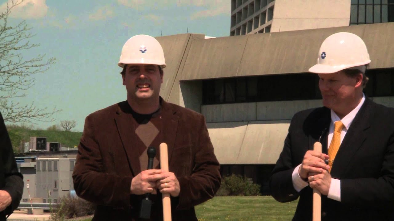 Fermilab Muon Experiment Building Breaks Ground