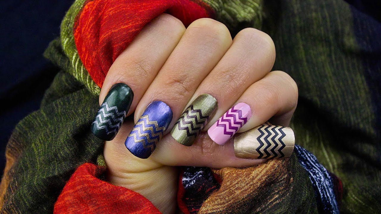 How to make a multicolor #Chevron Lace #nailart design with P065 stencil