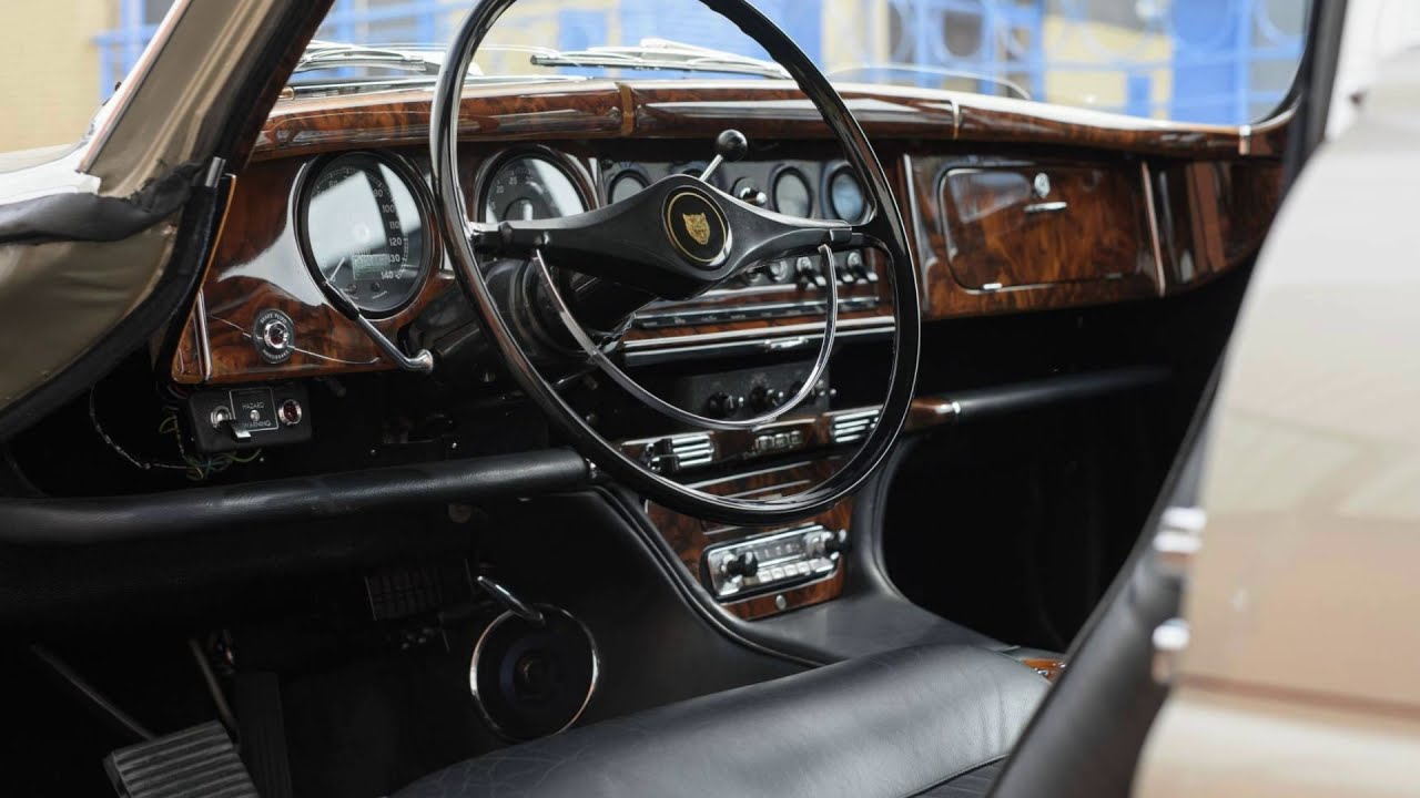 Jaguar Mark X 4.2