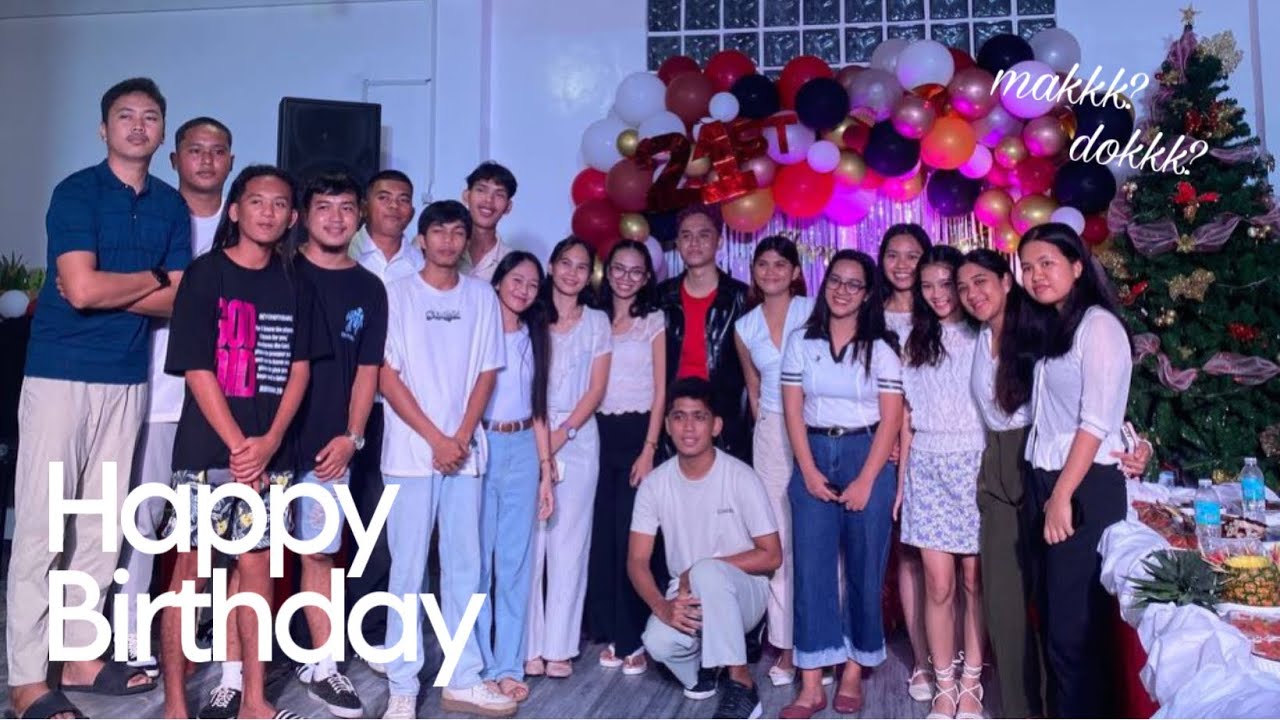 FRIENDSMAS 2025