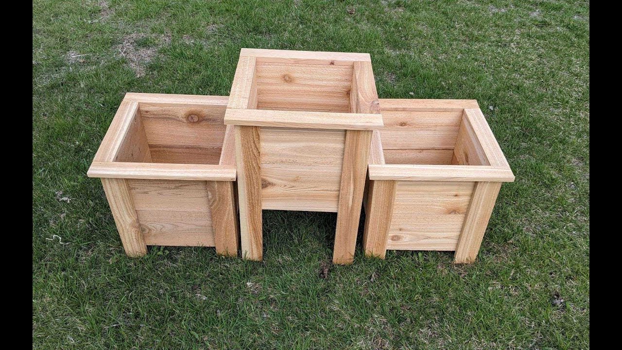 DIY Cedar Planter Build | Easy to Make | Inexpensive Planter | DIY Furniture
