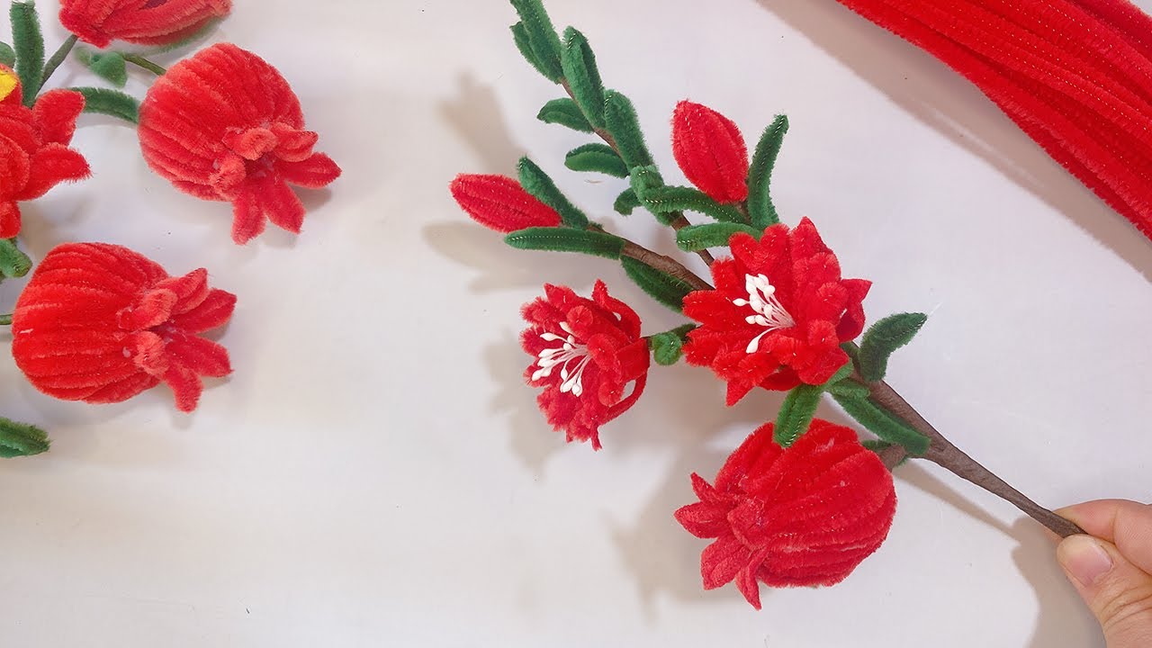 DIY Pipe Cleaner Pomegranate Branches - Easy Pipe Cleaner Flower Making Tutorial- DIY Chenille stems