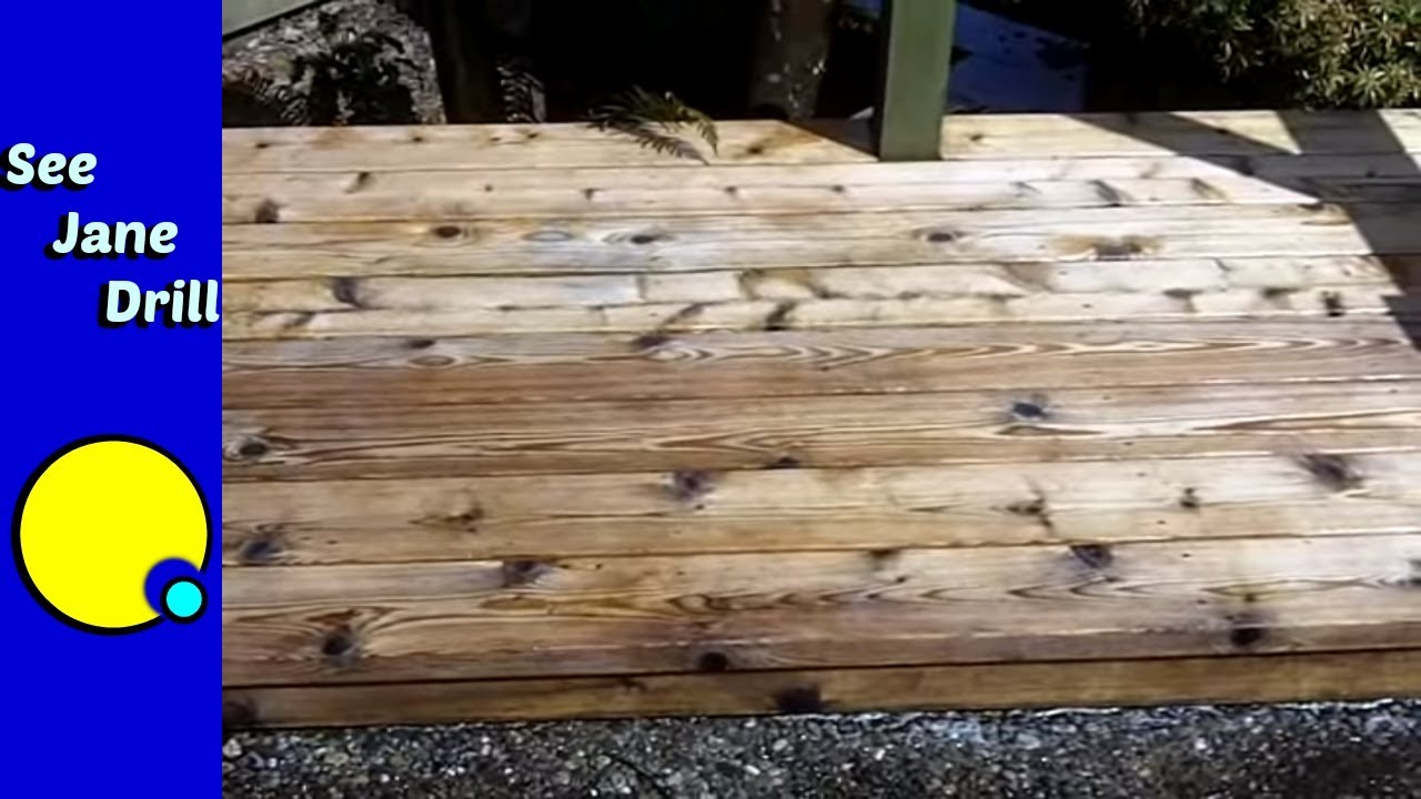 Simple Easy DIY Deck Cleaning Solution
