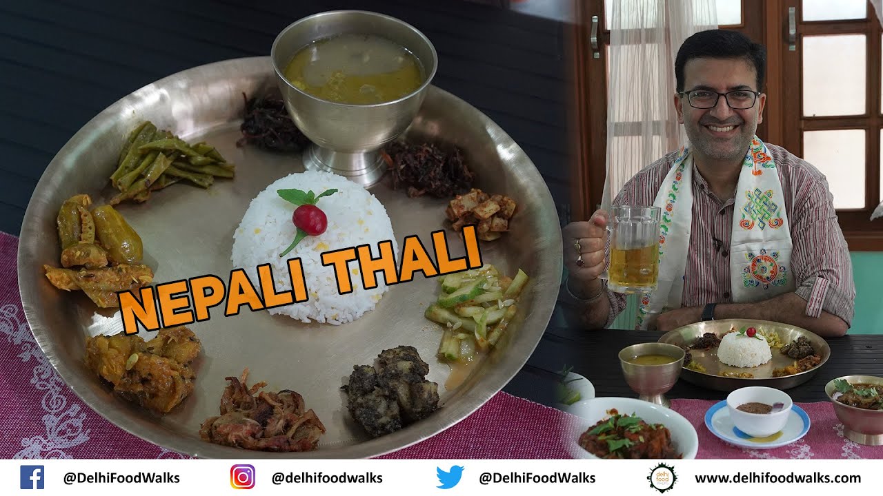 Siliguri to Kalimpong ROAD FOOD Journey I Amazing NEPALI THALI + Juicy Chicken Momo & Chicken Curry