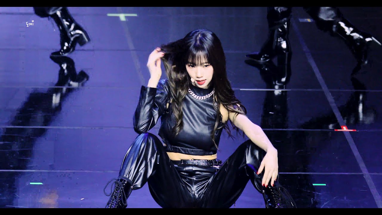 230108 우주소녀(WJSN) 여름(YEOREUM) - 더블랙 이지(EASY) 직캠(Fan Cam)