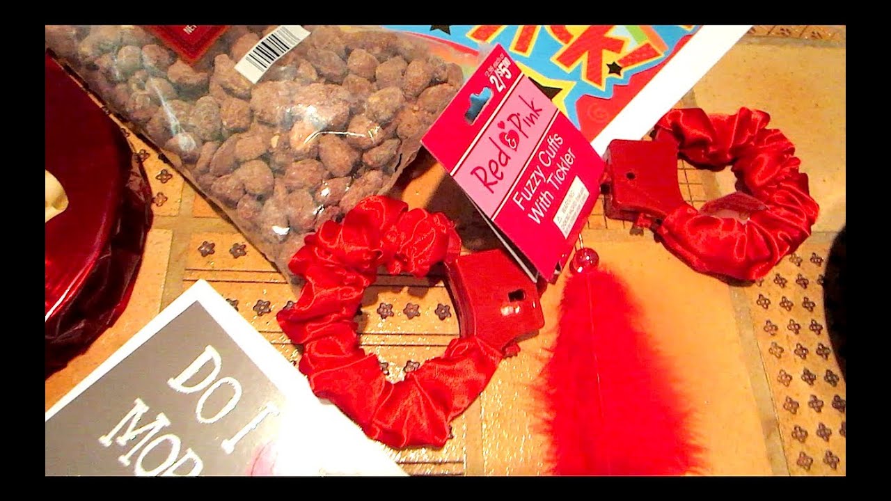 SURPRISE! I HAVE HANDCUFFS!! RATED R (vlog day 25)