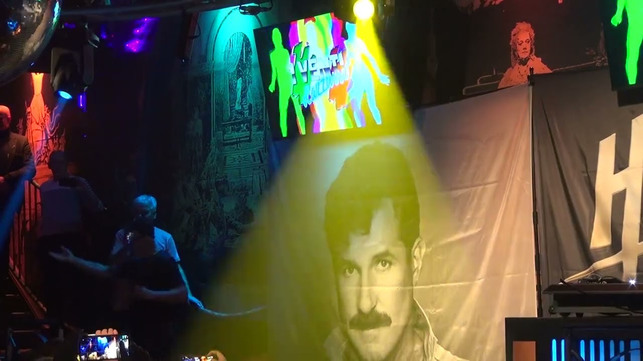Paul Parker live on Stage!Italo Party Naaldwjk 12.11.2023  2.Aufnahme(Handcam)