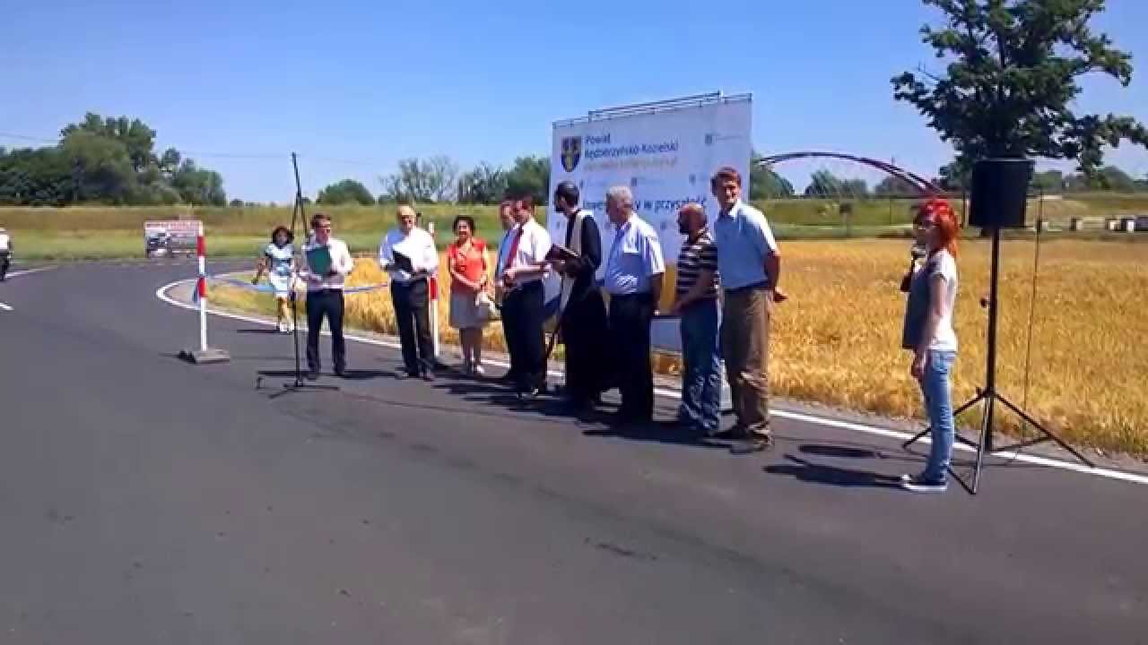 Gminna Orkiestra na otwarciu drogi Roszowice Cisek