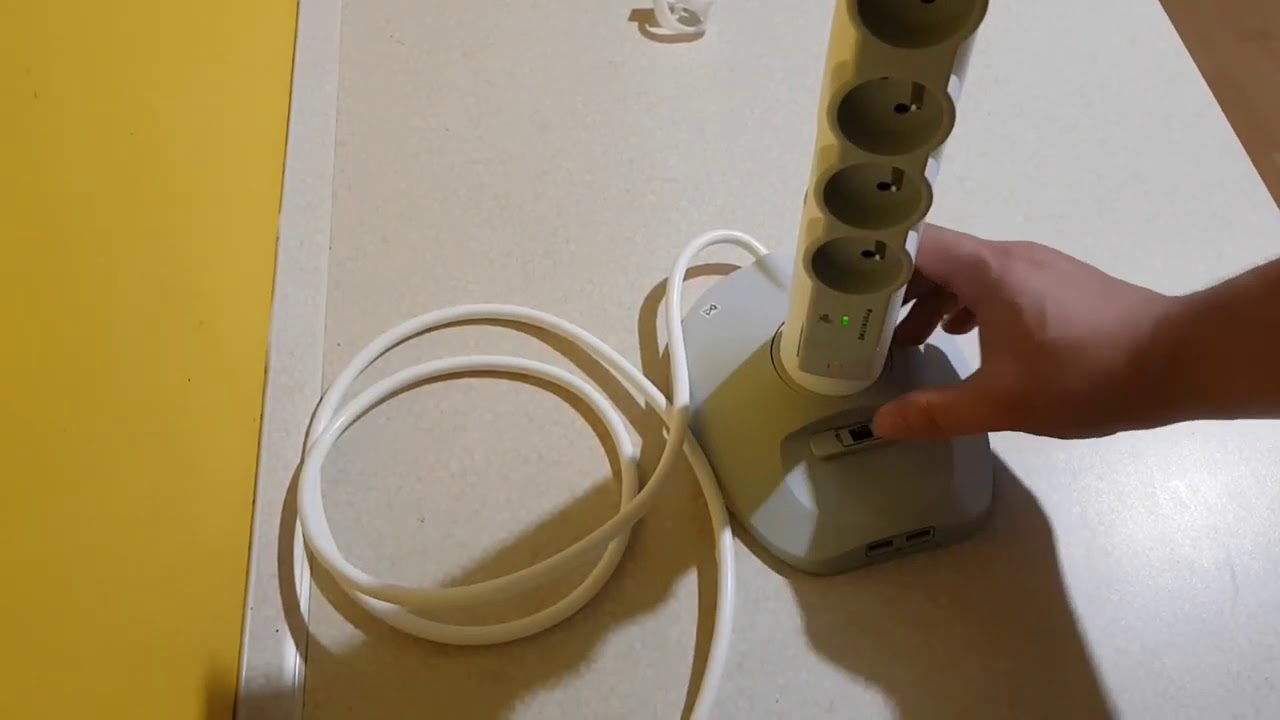 TIM.pl/YouTube: Przedłużacz Legrand unboxing + test