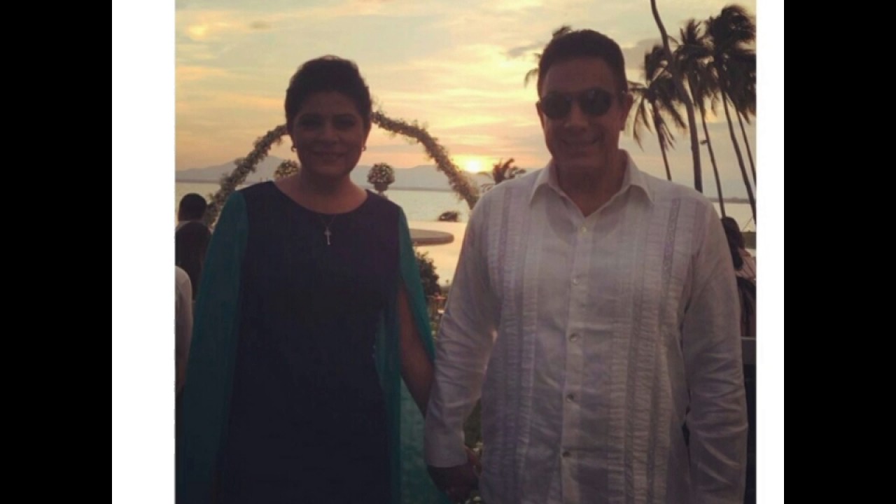Victoria Ruffo y Omar Fayad || 