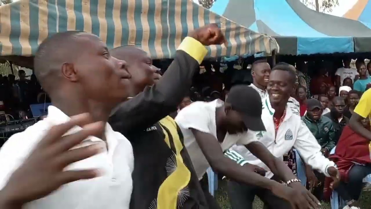 osen omin awiko live live milly nya uyoma.
