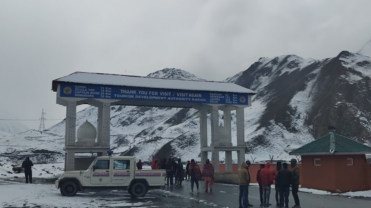 Minamarg Check Point - zojila pass 01/11/2022 #zojilaupdate