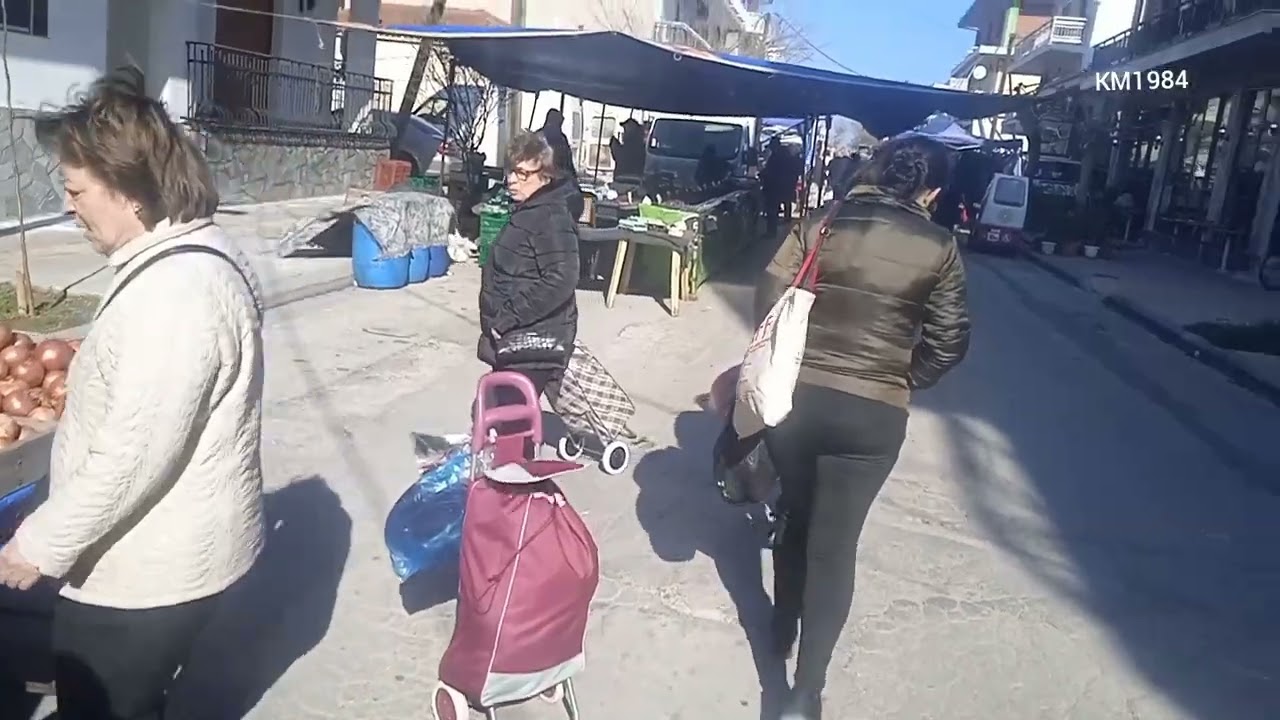 οι κίνηση στην λαϊκή αγορά της Ν Ορεστιάδας Έβρου 4.2.2025