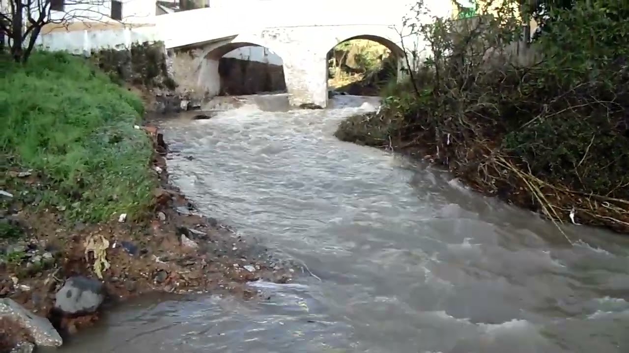 Tolox 05 de enero de 2026, ríos y arroyos tras las lluvias...