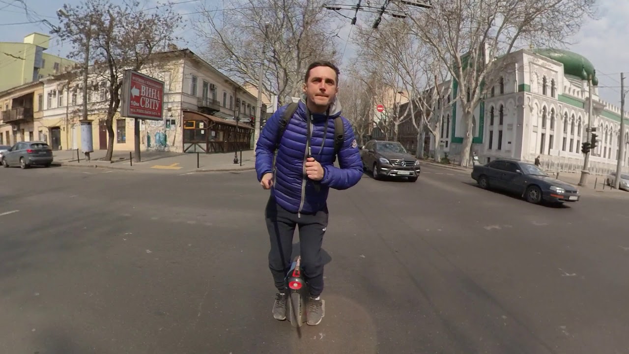 Пустые улицы Одессы во время пандемии коронавируса. Съёмка с моноколеса.