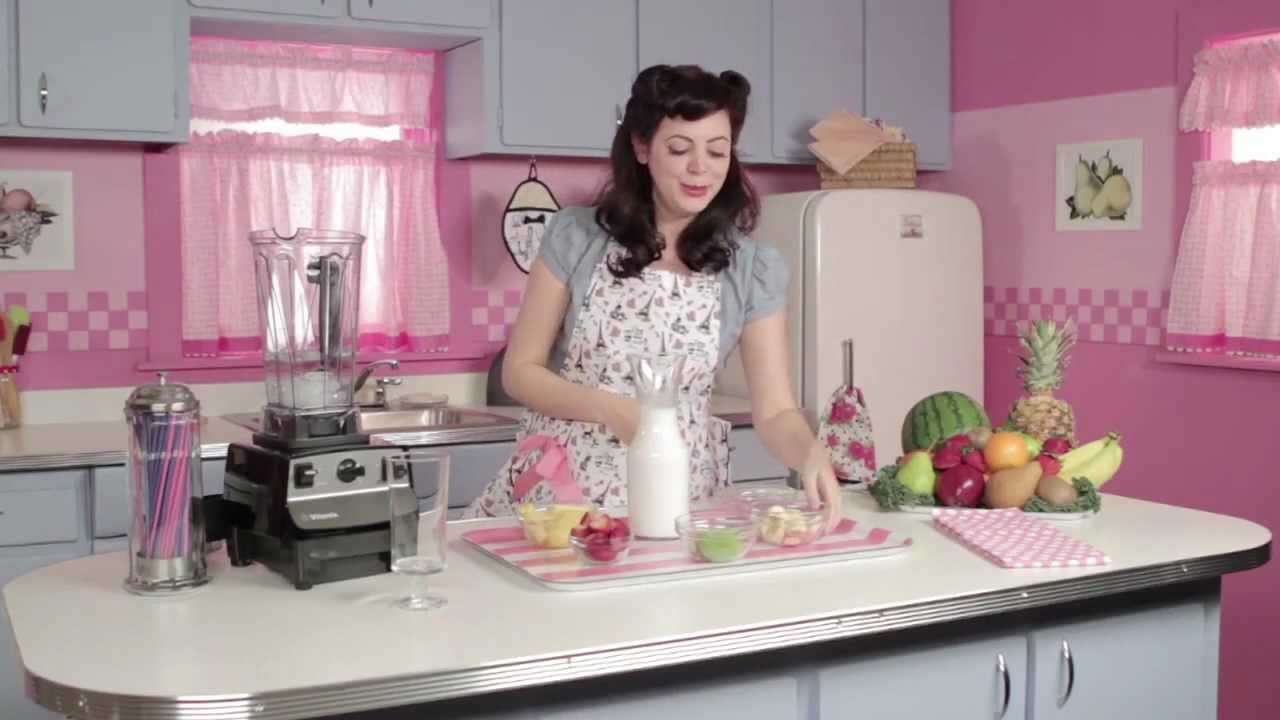Kiwi Crazy Love - Delicious & Healthy Fruit Smoothie Recipe - BlendedRecipes.com