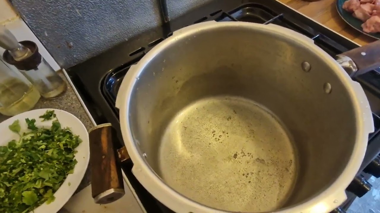 Home 🏡 mead cooking  special day for me and my kids 😋