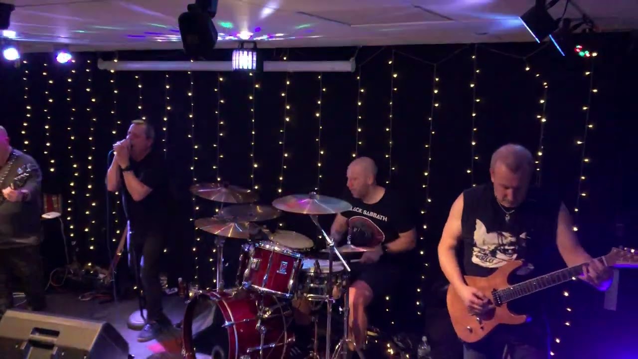 Speak Evil at The Ashton Jubilee Club 30/1/26 ( Bark At The Moon )