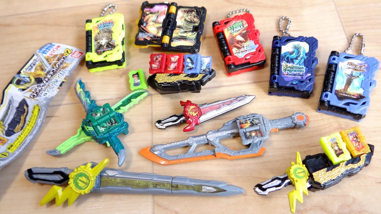 4000円使ってコンプ！1回200円！ワンダーライドギアコレクション02 全10種レビュー！エスパーダ・剣斬・バスター・ドラゴンアーサーなど多彩なラインナップ！ガシャポン 仮面ライダーセイバー