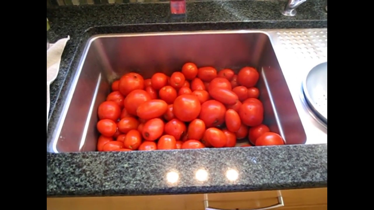 Canning tomatoes with a Champion juicer