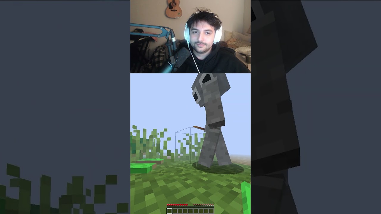 prop hunt doesn't make any sense #minecraft #shorts #funny