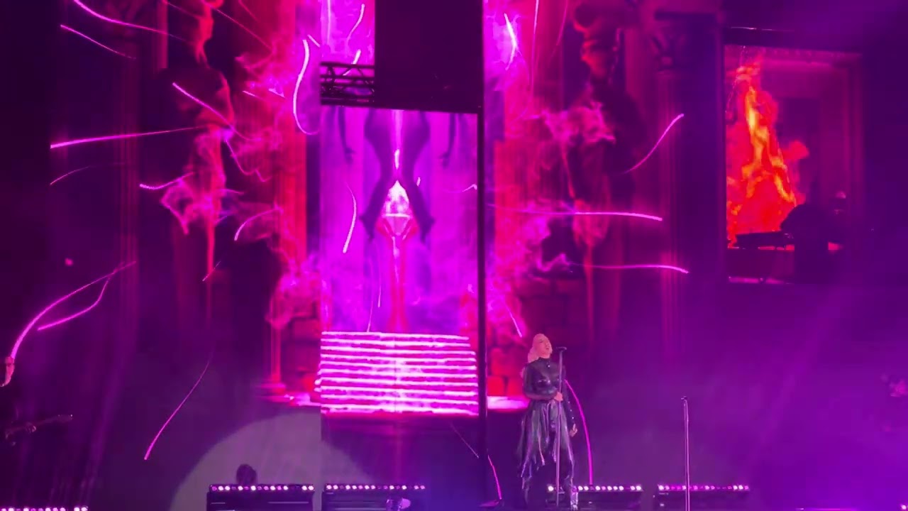 Desatame - Monica Naranjo en vivo desde la Arena Monterrey 20 Febrero 2025