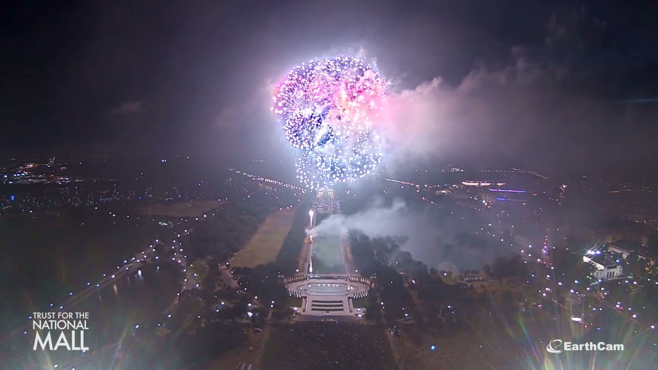 July 4th, 2024 Fireworks at the National Mall in Washington, D.C.