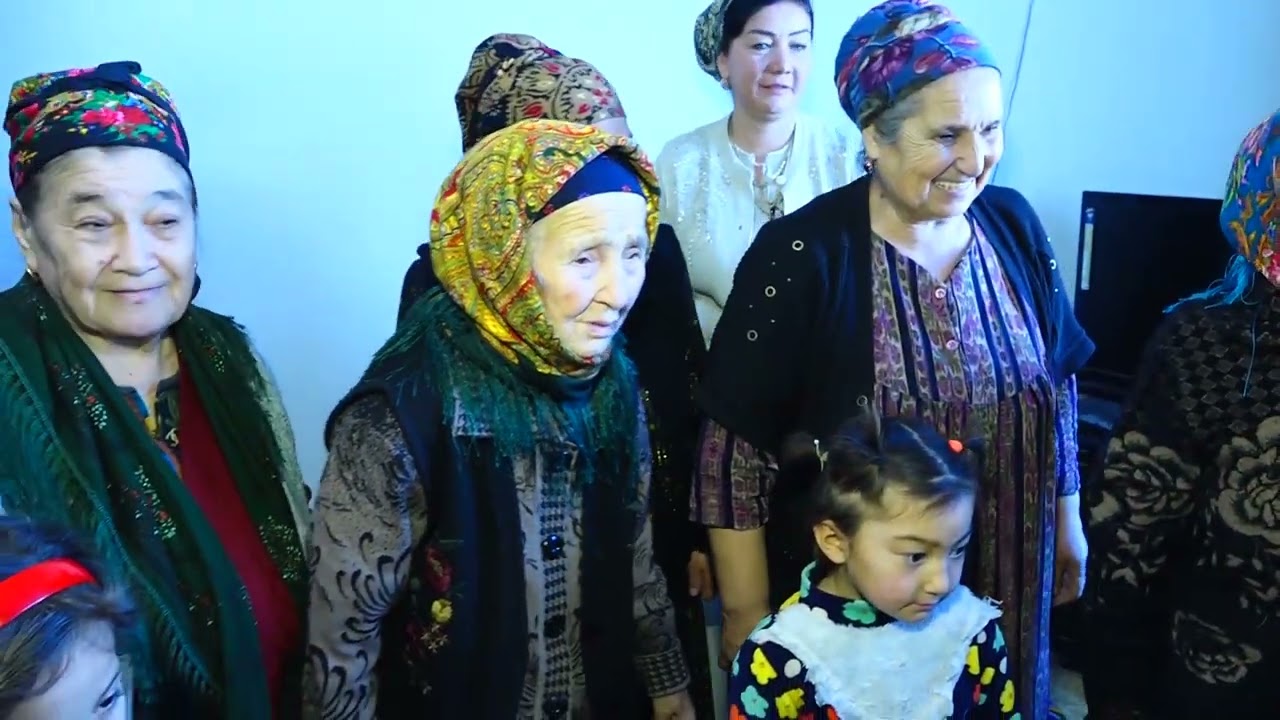 Salamat Sojida gulyanka part 1