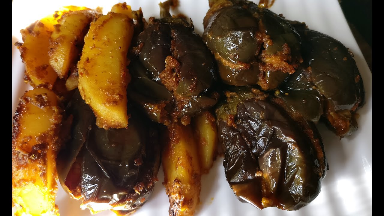 भरवां बैंगन कैसे बनाते हैं | Easy make Bharwan Baingan in Hindi @ Aapki Rasoi