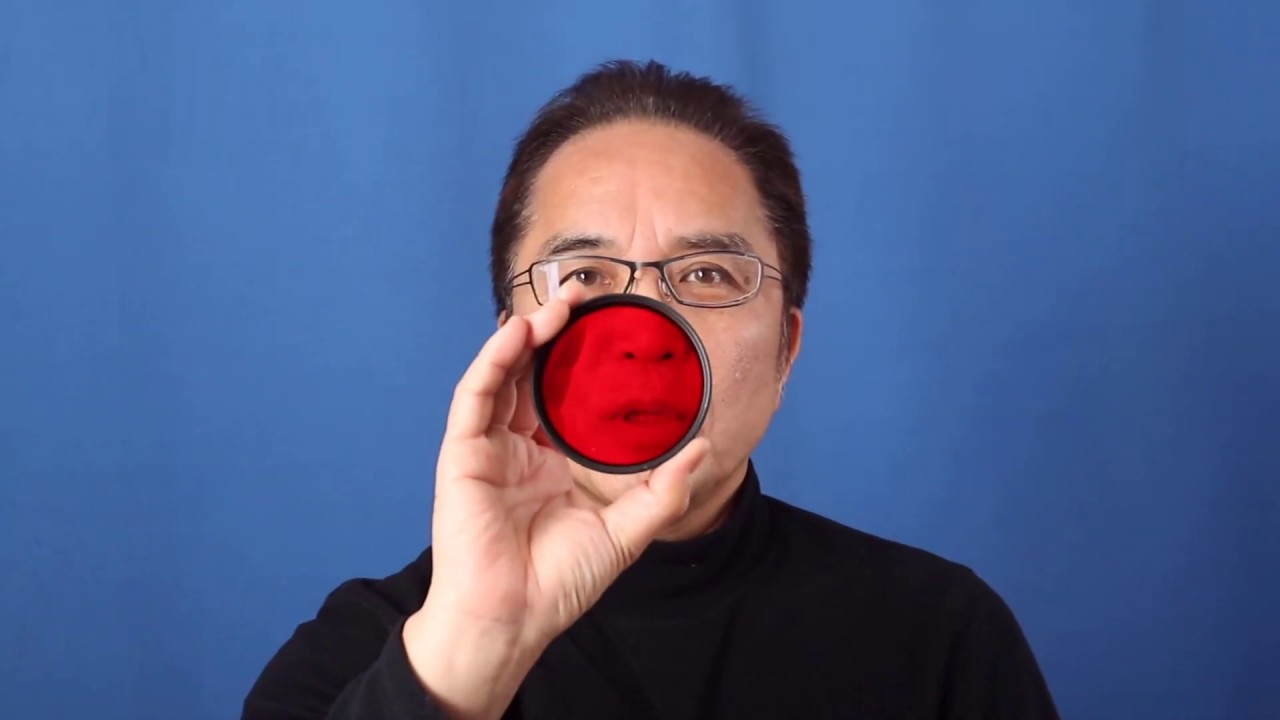モノクロ写真のレッドフィルター効果