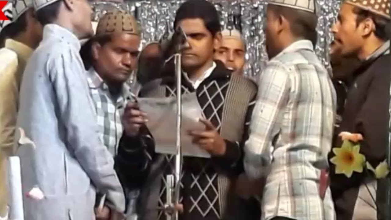 SUPER NAAT SHAREEF (AYE KABOOTAR AAJA.)OF ANJUMAN TAJDARE HARAM MUBARAKPUR AZAMGARH