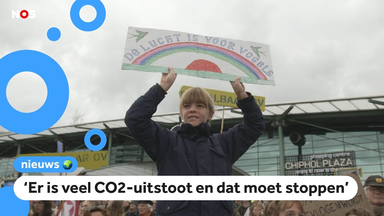 Grote demonstratie op Schiphol