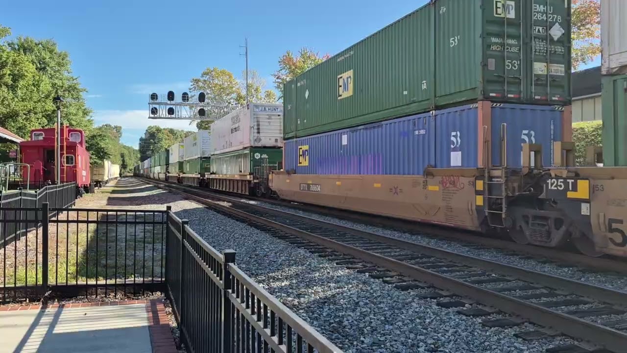 12,000+ feet long NS 27A rolling thru Cornelia, Ga on 10/11/25
