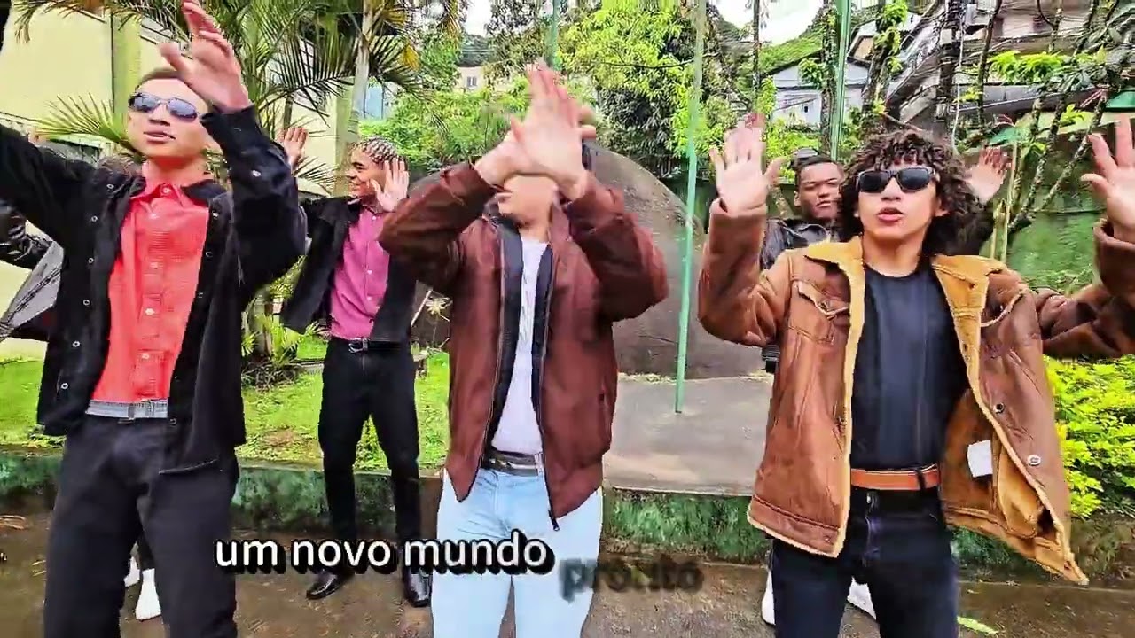 Um novo mundo - Par&oacute;dia Whisky a Go Go - Anos 60 - Professora Carol Lins