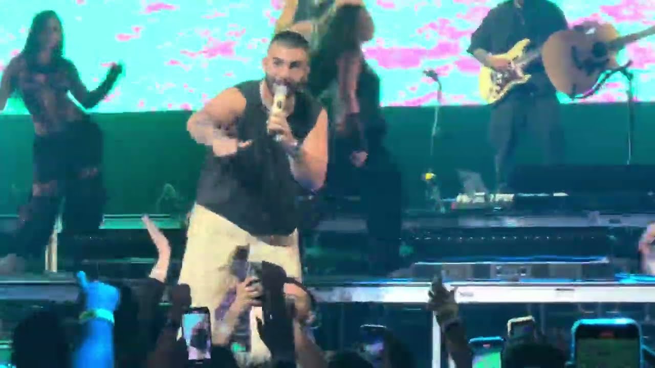 Manuel Turizo - Vaina Loca (Live in Chicago 2023)