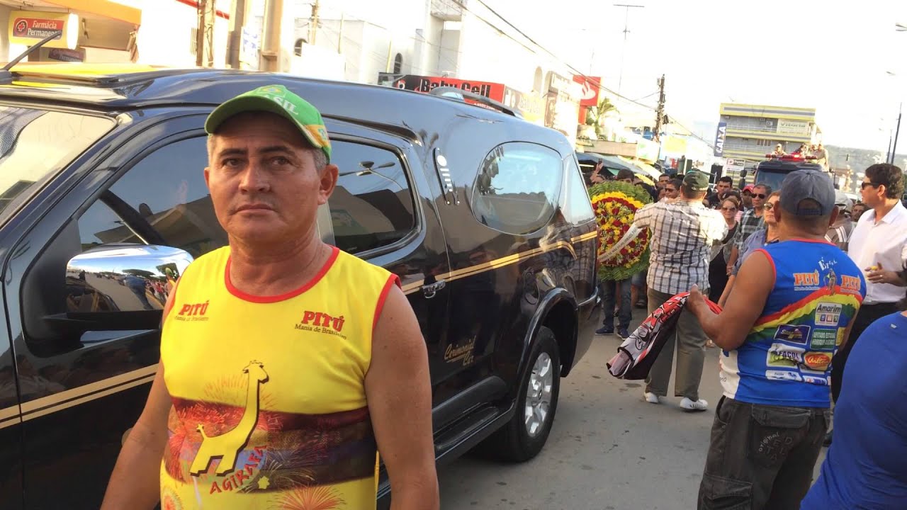 Blog do Pilako: VITÓRIA DE SANTO ANTÃO - FUNERAL DE PIERRE - PASSAGEM AVENIDA
