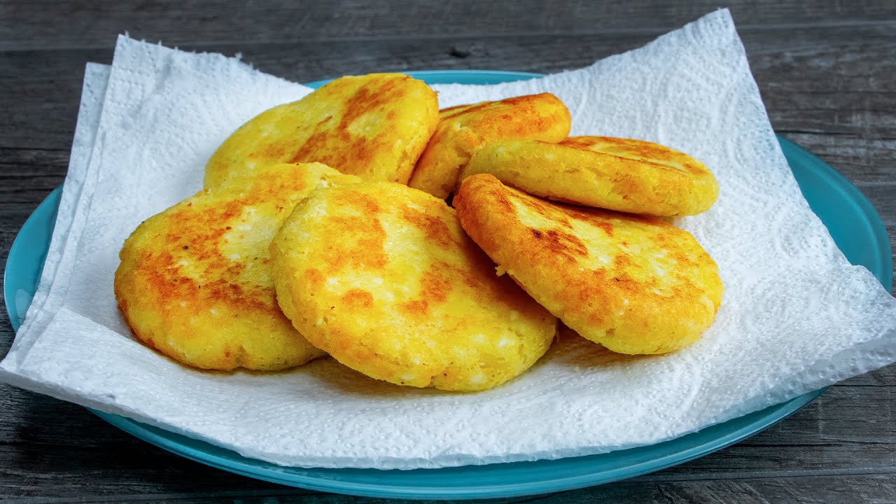 Galettes de pommes de terre au fromage. Recette simple, rapide et TRÈS savoureuse!| Savoureux.tv