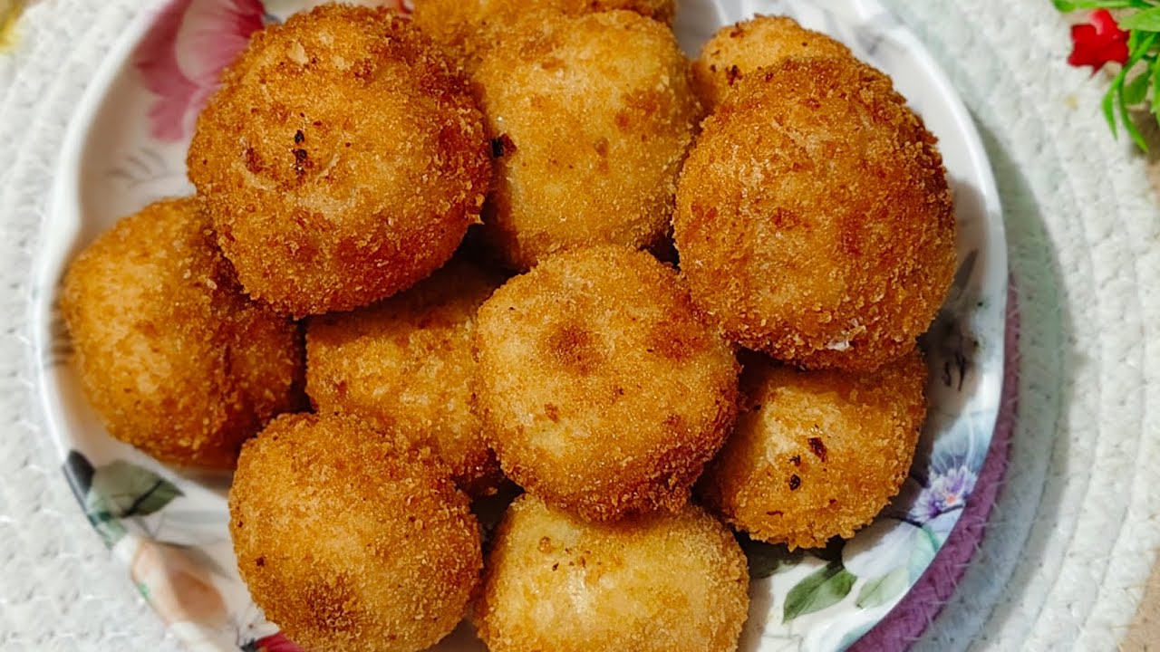 Iftari Special🤤Crispy ball burger buns 🧆 |Anisa's kitchen #iftari #special #burger #buns #food #easy