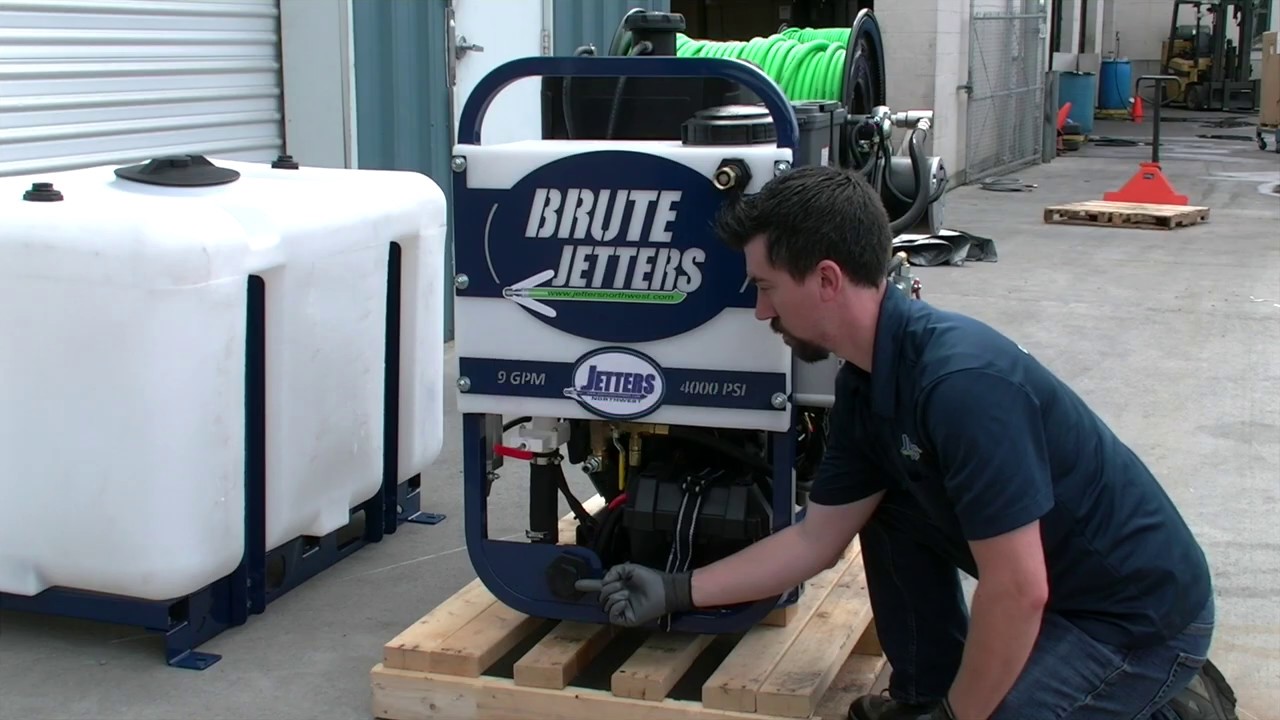 Распаковка Brute Jetter, часть 3: Установка и подключение внешнего резервуара для воды